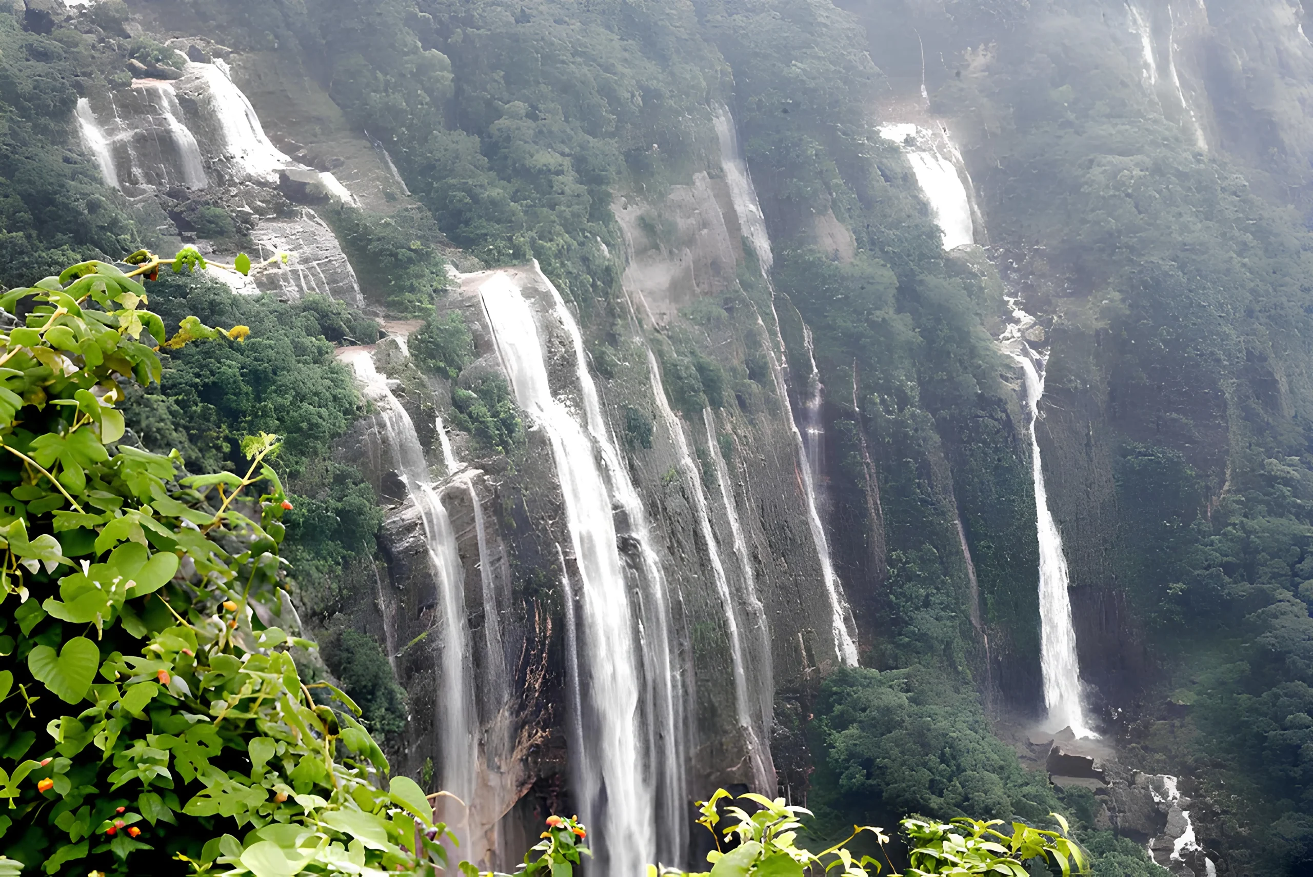 🌏 Assam → Meghalaya — 5 Nights / 6 Days